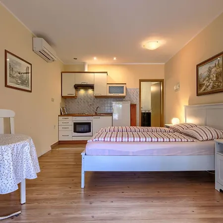 Apartment Villa Ester-4 By Interhome Apartament *