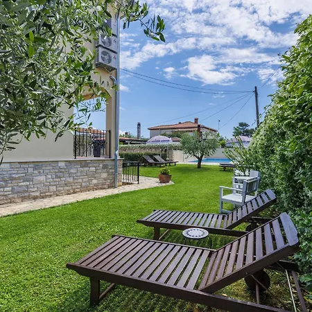 Apartament Apartment Villa Ester-4 By Interhome *