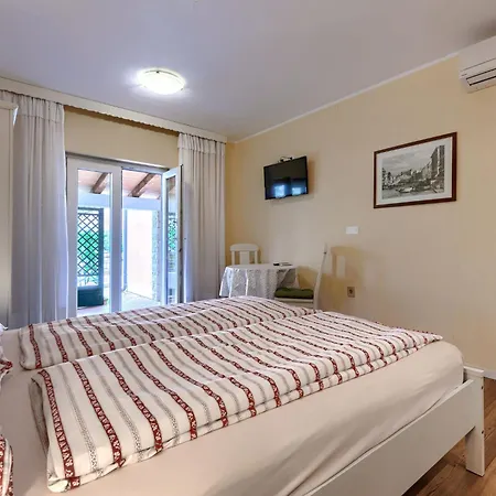 Apartment Apartment Gigi By Interhome